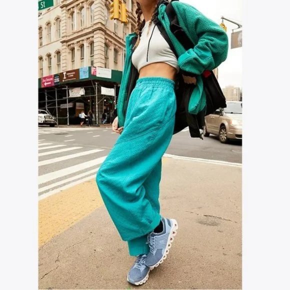 Free People Pants - ✨HP✨Free People Movement Flipside Quilted Pants NWOT